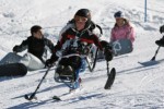 Un ragazzo con disabilità sulla pista da sci accessibile della Val di Luce, presso l'Abetone