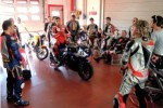 Il campione del mondo di motociclismo Manuel Poggiali con il Team dei Di-Di - Diversamente Disabili, al circuito toscano del Mugello