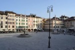 Piazza Matteotti a Udine è ancora meglio conosciuta come Piazza San Giacomo (o Mercato Nuovo)