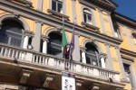 Campeggiava lo striscione della mostra "Sensi dell'arte | Art Senses", nel settembre scorso, all'ingresso dell'Istituto dei Ciechi di Milano