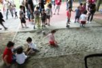 I bimbi di Nichelino (Torino) sperimentano la nuova area giochi accessibile a tutti, nella giornata inaugurale del Progetto "Un parco giochi per tutti"