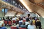 L'affollata Sala Conferenze Dario Debernardi di Pinerolo, che ha ospitato il convegno intitolato "Un territorio accogliente: accessibile e fruibile a tutti"