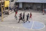 Il campo da basket realizzato in Kenya dall'Associazione Slums Dunk