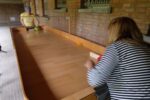 Una partita di showdown (sorta di tennis tavolo per persone con disabilità visiva), durante l'evento di Reggio Emilia