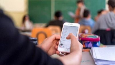 Uso dello smartphone a scuola