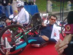 Giovanni Achenza ha vinto la gara di handbike alla diciassettesima Maratona di Roma