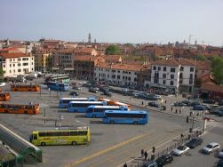 Piazzale Roma è il terminal del traffico veicolare a Venezia