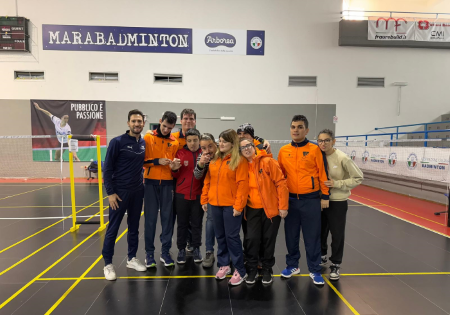 I giovani dell'Associazione Filippide Cagliari e Sud Sardegna, coinvolti nel progetto avviato in collaborazione con MaraBadminton Academy