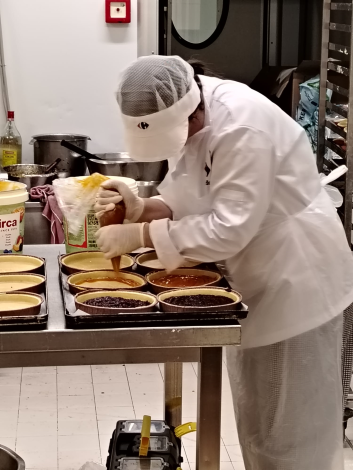Persona con disabilità intellettiva inclusa nel lavoro tramite i servizi dell'ANFFAS Sardegna