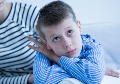 Bimbo con disturbo dello spettro autistico
