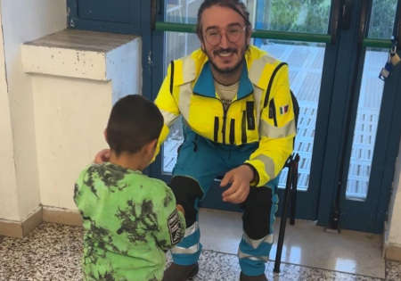 Bimbo palestinese accolto a Firenze, maggio 2025