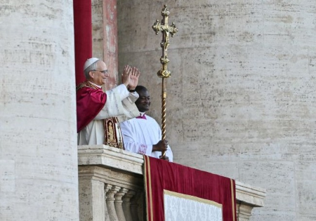 Che sia un pontificato di pace, dialogo e diritti umani