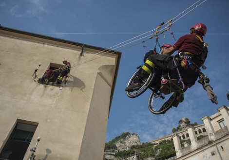 Simulazione di soccorso nei confronti di persone con disabilità in una situazione di emergenza
