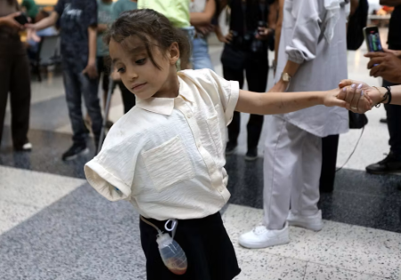 Bimba di Gaza (©ANSA)