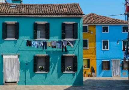 Case popolari (foto di Hub Jacqu su Pexels)