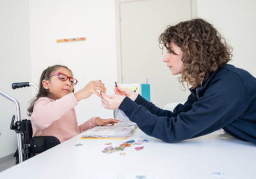 Mamma con figlia con disabilità