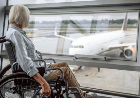Particolare attenzione del Parlamento Europeo ai diritti dei passeggeri con disabilità nei voli aerei