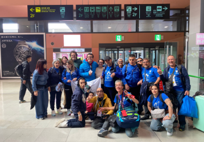 Il gruppo di "In Cammino con l'Autismo" all'Aeroporto di Osaka in Giappone