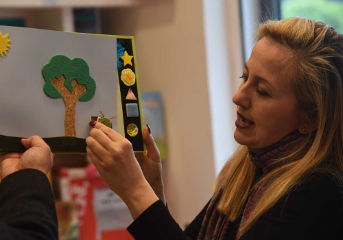 Laura Anfuso presenta un libro tattile