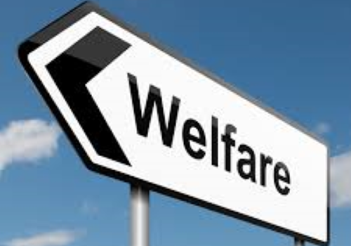 Freccia con la scritta welfare