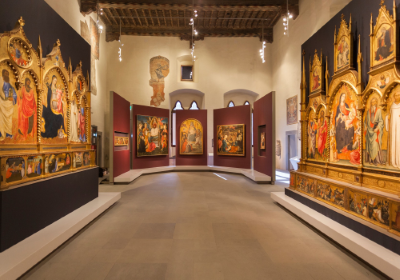 «L’accessibilità - scrive Elisabetta Piselli - funziona davvero quando è pensata come parte di un sistema integrato, come accade, ad esempio, al Museo di Palazzo Pretorio a Prato, di cui questa è una delle sale principali»