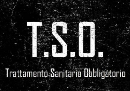 La scritta T.S.O. su sfondo nero