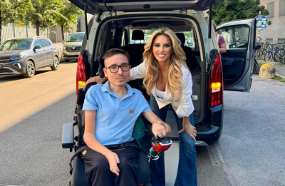 Michela Persico e persona protagonista di "Freedom of Moving"