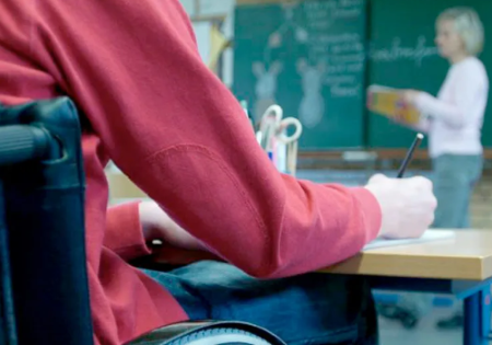 Studente con disabilità di scuola superiore