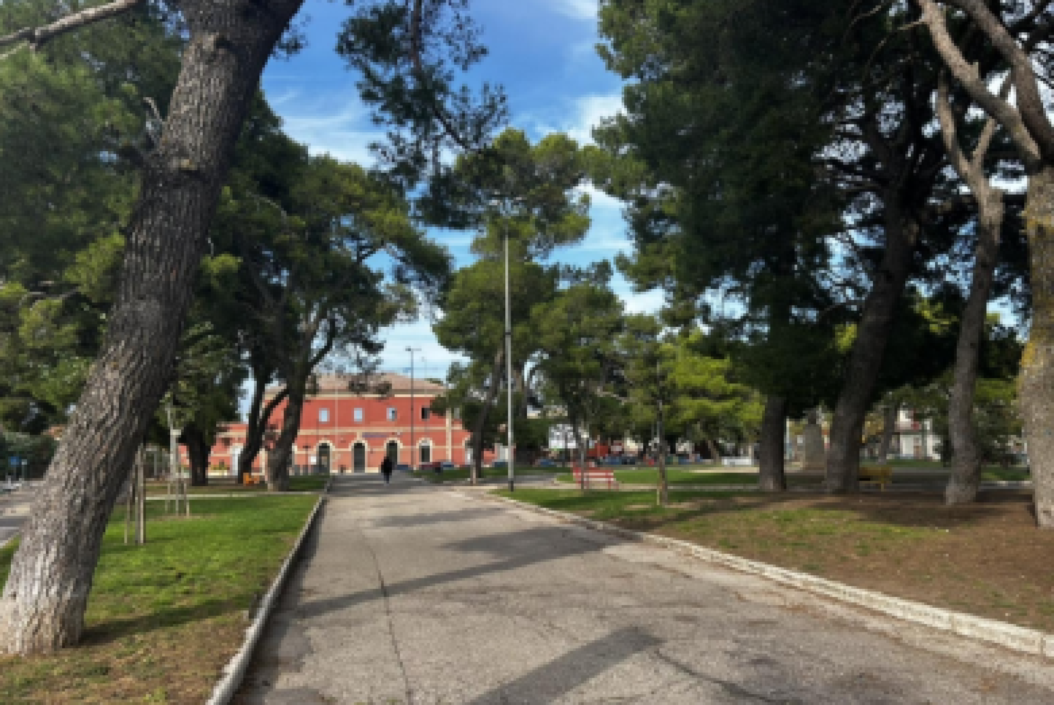 Piazza Stazione ad Altamura sulla quale si è focalizzato il video "Sguardi inclusivi sulla città"