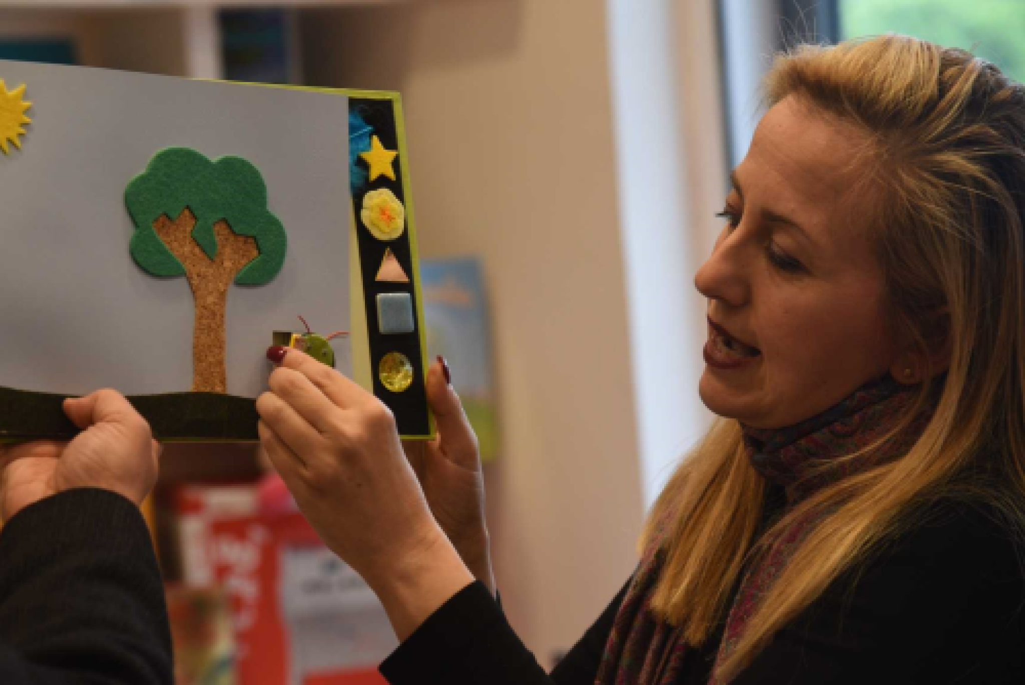 Laura Anfuso presenta un libro tattile