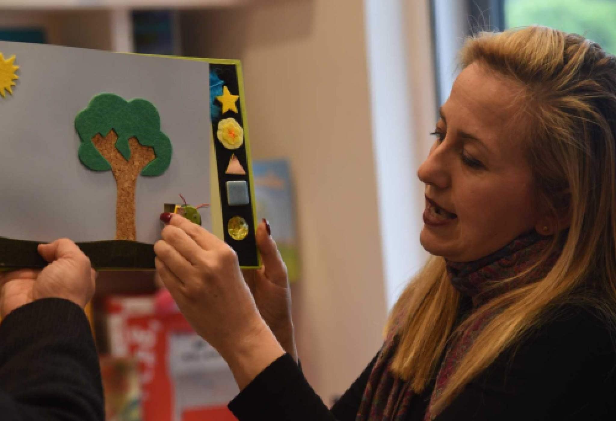 Laura Anfuso presenta un libro tattile