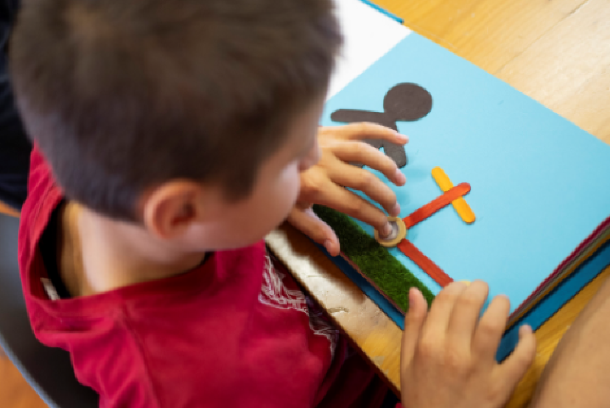 Lasciami provare! Il tempo, la fatica e la fiducia nell’autonomia dei bambini con grave disabilità visiva