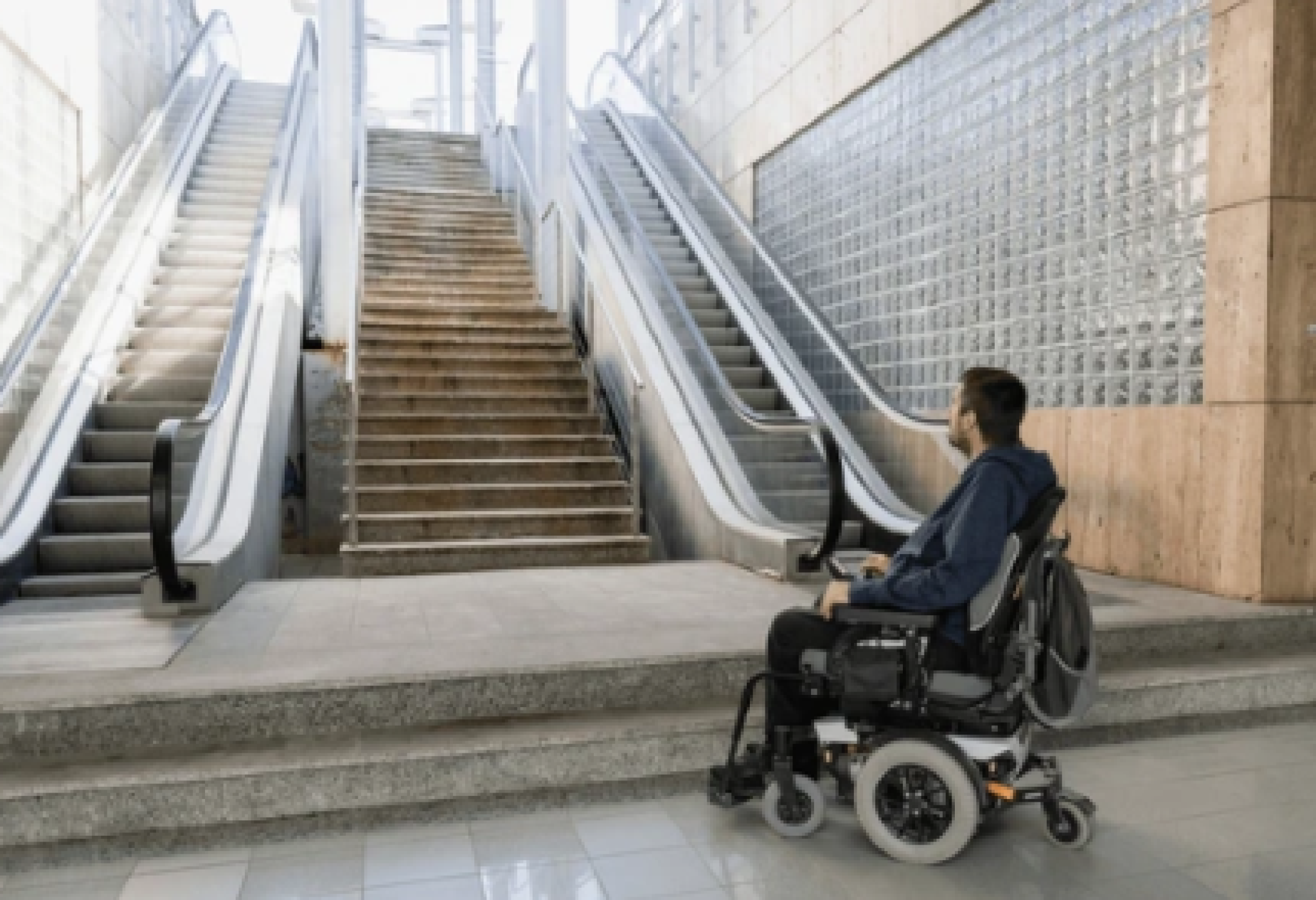 Barriere nelle città: serve un ascolto continuato e assiduo delle persone con disabilità e delle loro associazioni