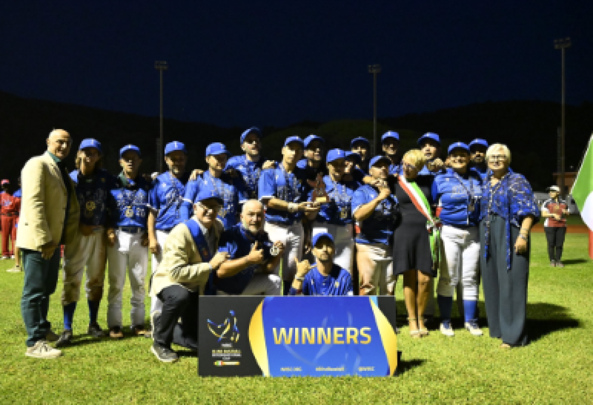 La Nazionale Italiana di Baseball per Ciechi che ha vinto il Campionato Mondiale a castiglione della Pescaia (Grosseto)