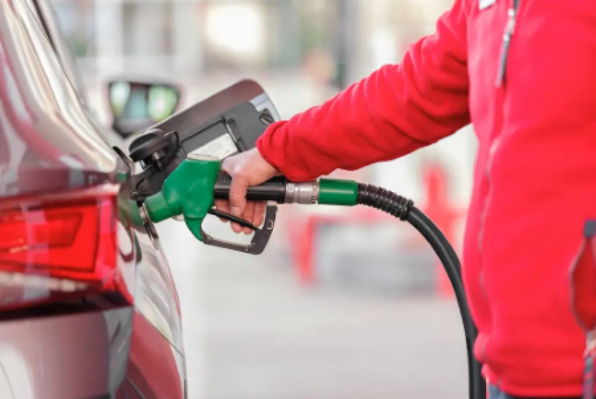 Bene snellire la burocrazia, ma bisogna affrontare anche il costo dei carburanti