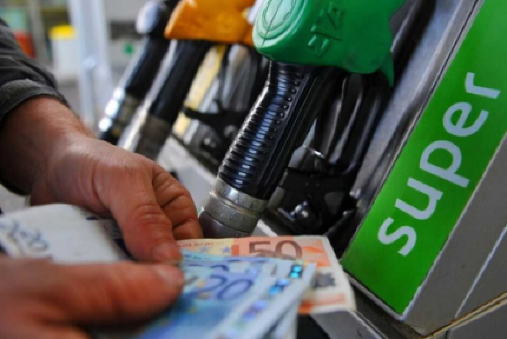 Se il caro carburanti diventa una nuova forma di esclusione delle persone con disabilità