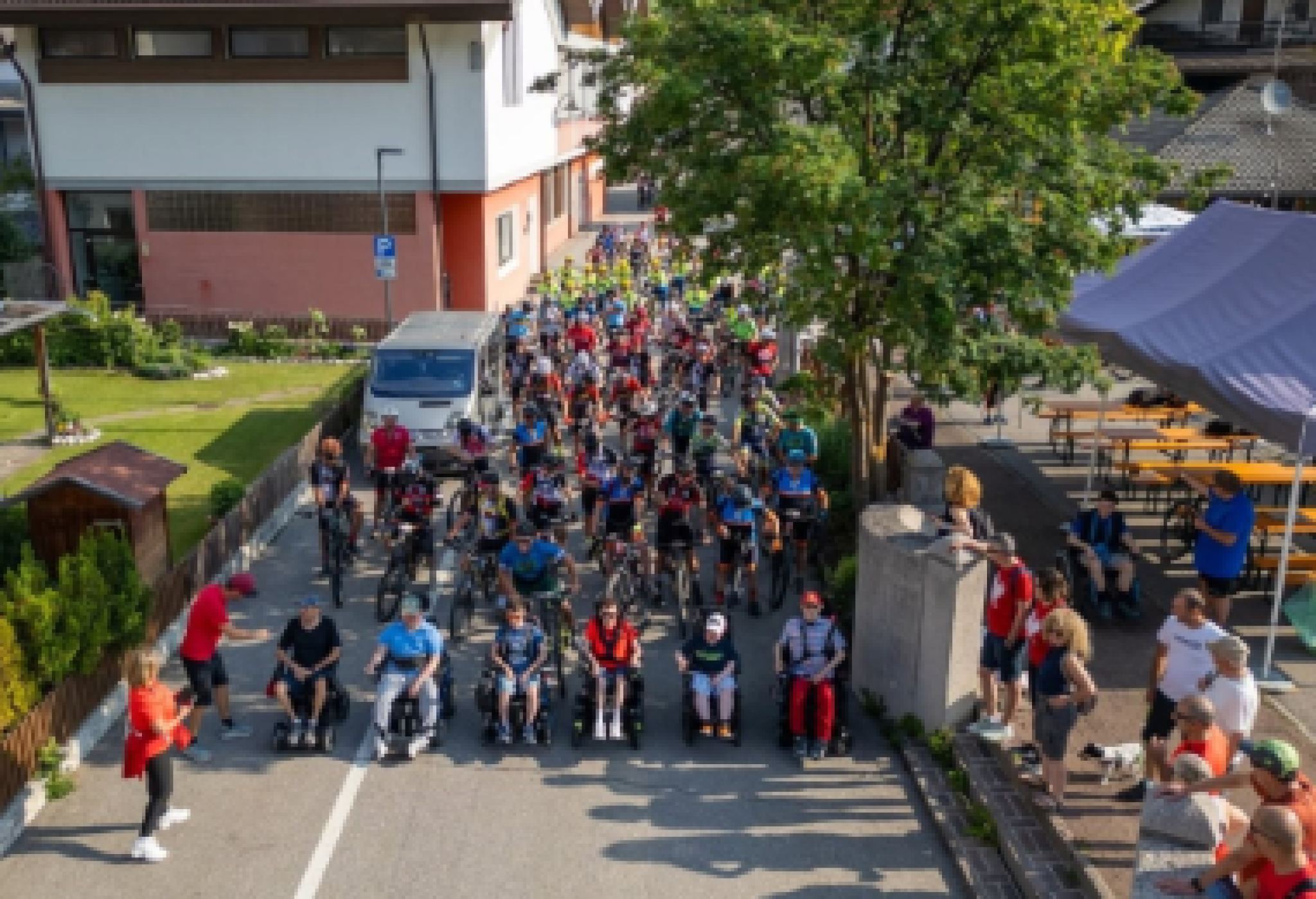 Un'immagine diu "DolomitiXDuchenne 2026"