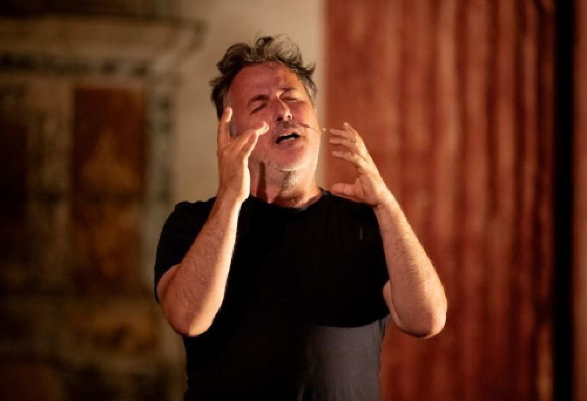 Davide Enia al Festival dei Due Mondi dello scorso anno (foto di Andrea Veroni)