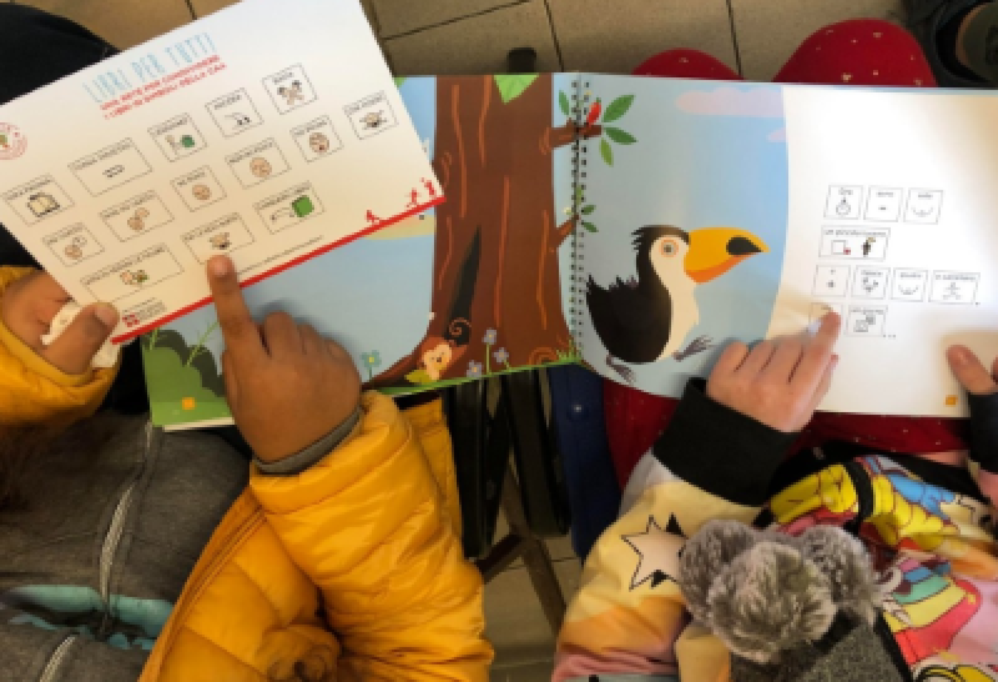 Bimbi fruitori del progetto "Libri per tutti"