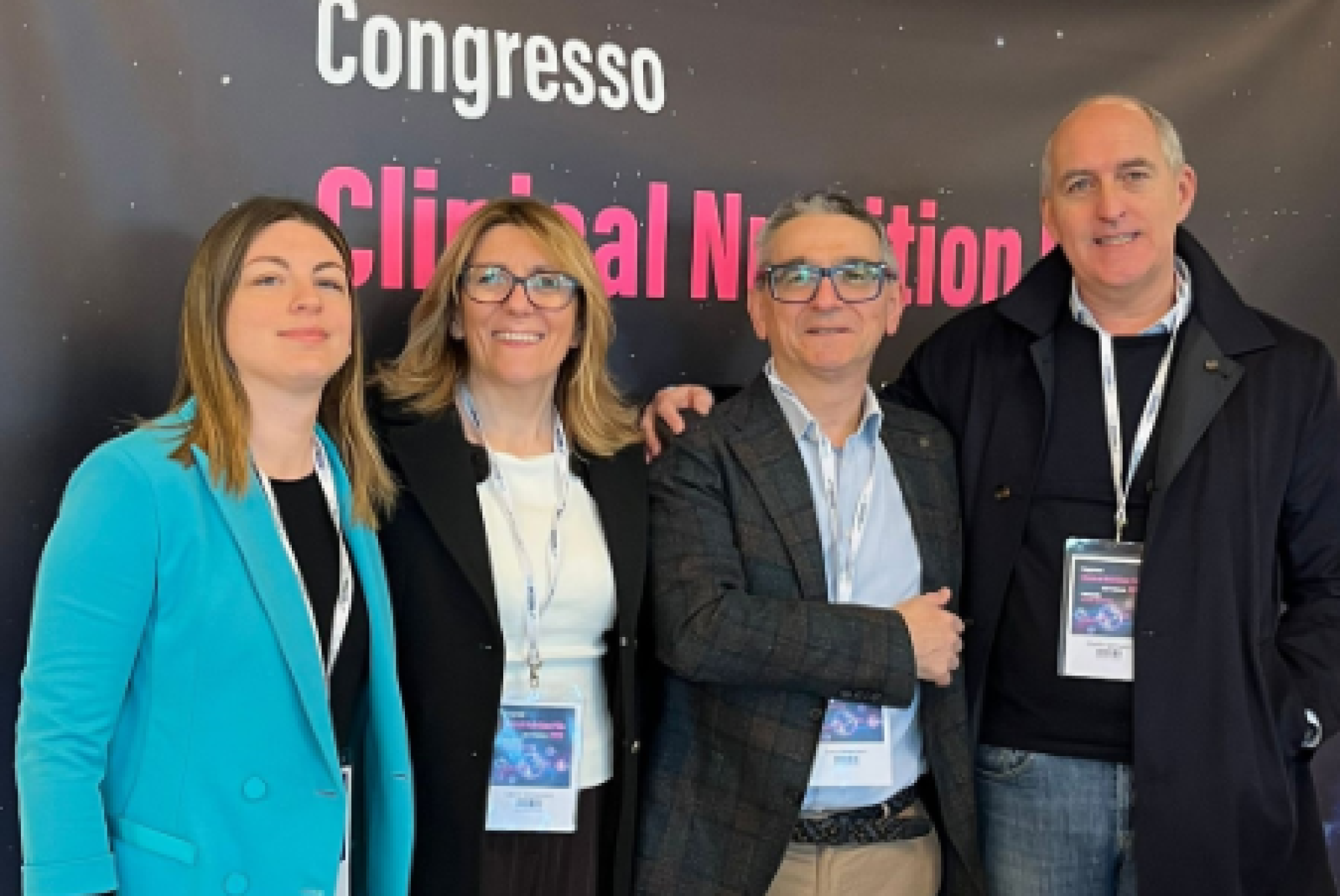 Da sinistra Rosa Di Mauro, fisiatra, Laura Simoncini, direttrice dell’Unità Spinale di Montecatone, Luca Valeriani, responsabile della Nutrizione Clinica dell’AUSL di Bologna e Giulio Spinucci, internista esperto di Nutrizione Clinica di Motecatone, al recente convegno "Clinical Nutrition Pills" di Milano Marittima
