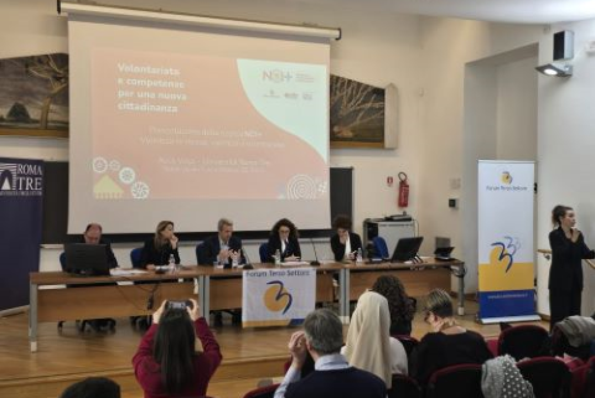 Un momento della presentazione dell'indagine promossa dal Forum del Terzo Settore e da Caritas Italiana, in collaborazione con l'Università Roma Tre