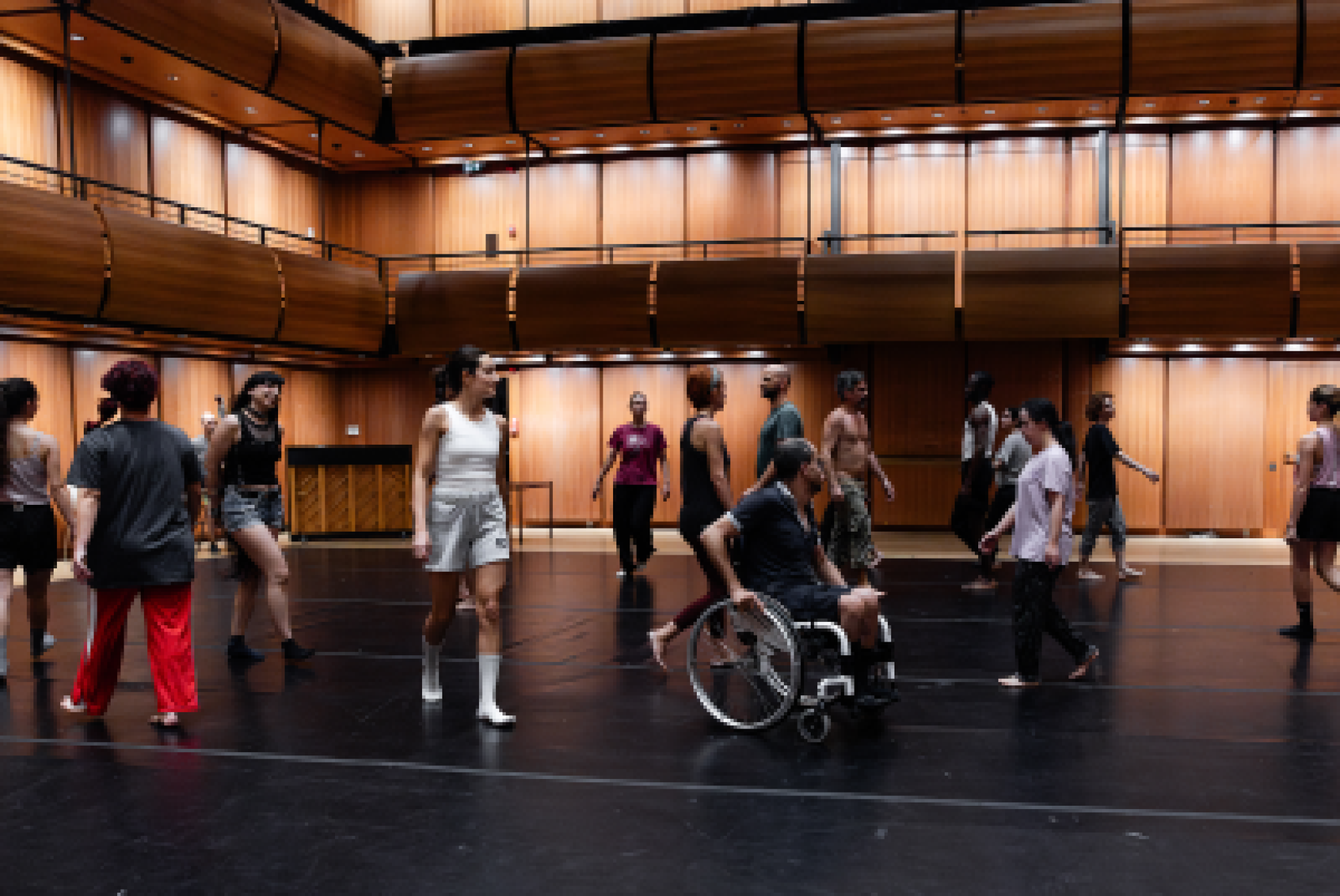 Performer con e senza disabilità di "Nothing to Hide" ("Niente da nascondere")