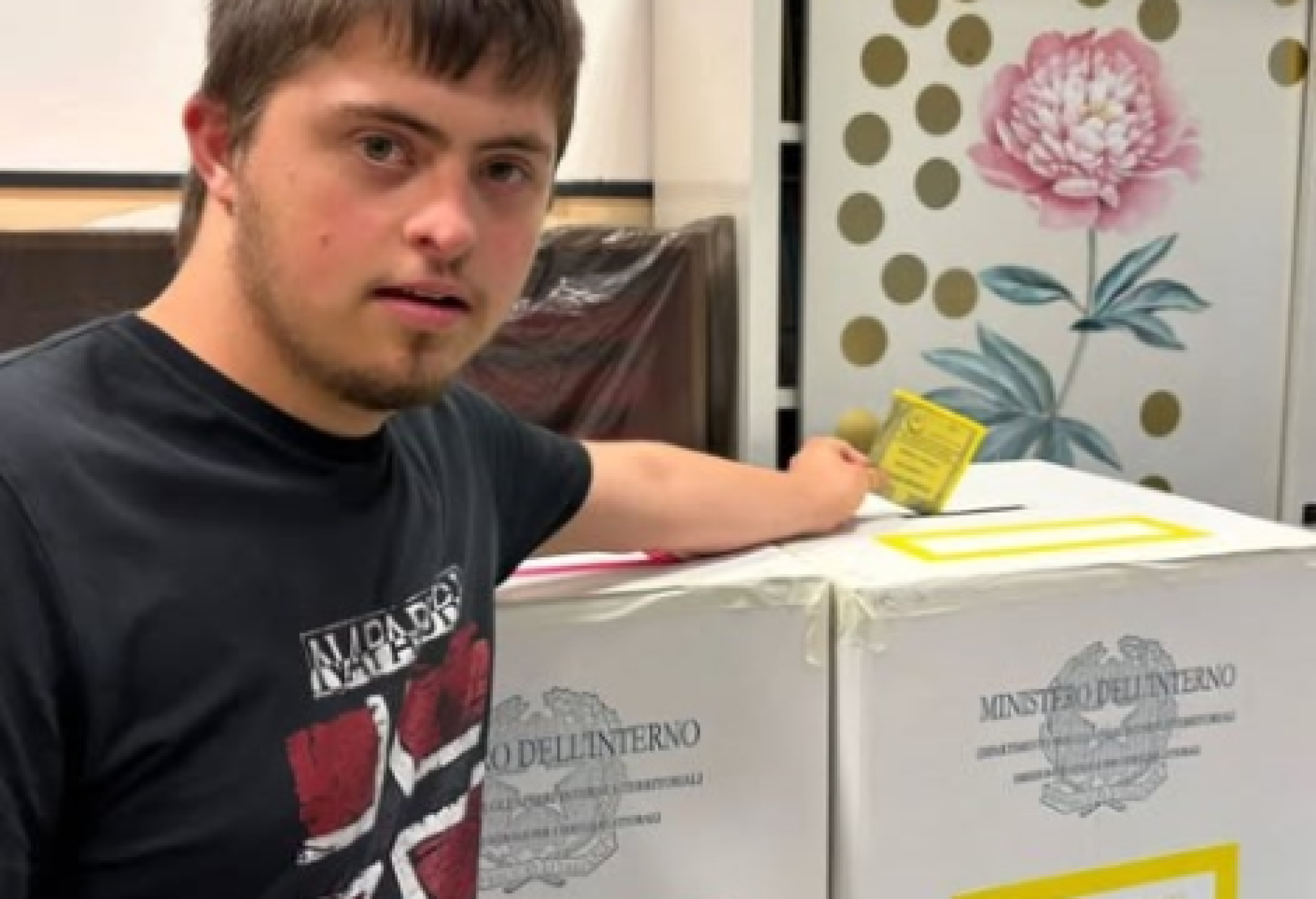 Federico dell'AIPD di Parma è una delle tante persone con sindrome di Down che hanno votato nei giorni scorsi