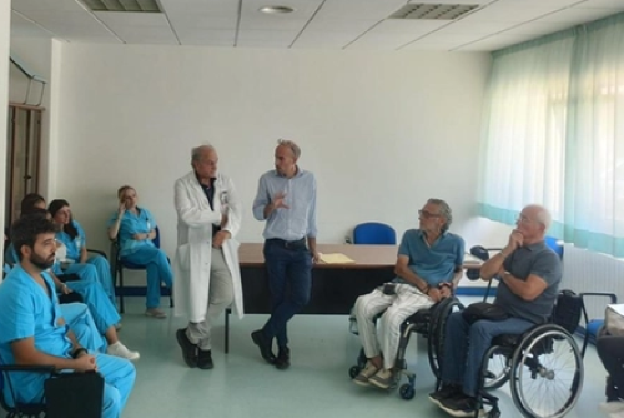 Un'immagine dell'incontro durante il quale è stata annunciata la nascita del Presidio dell’Agenzia per la Vita Indipendente presso l’Unità Spinale dell’Ospedale di Perugia