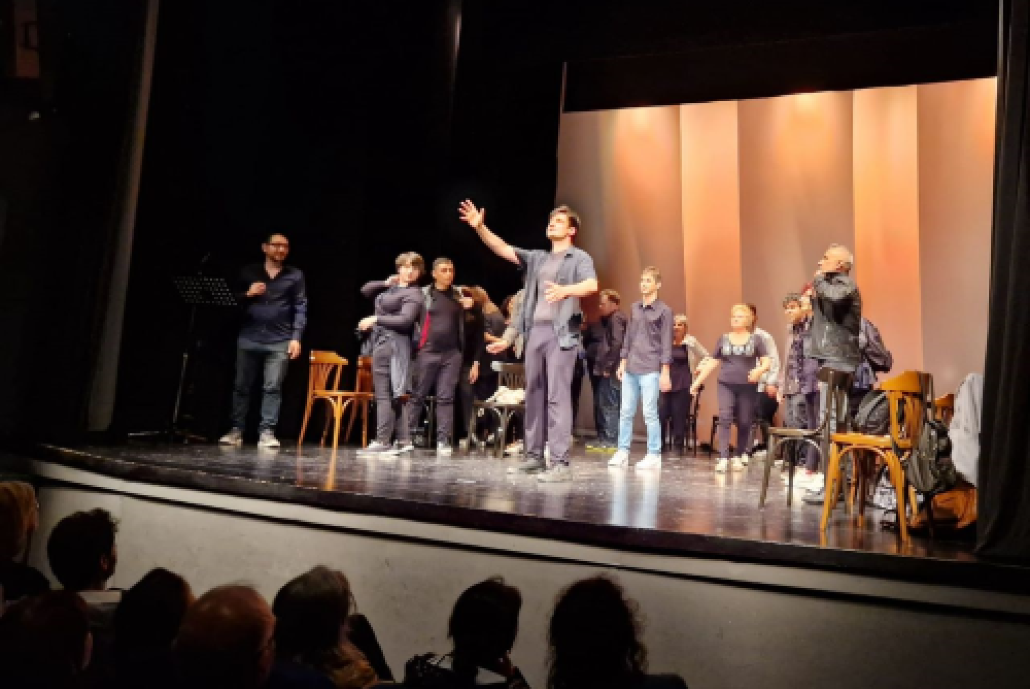 Immagine di una rappresentazione di "Speranza in scena"
