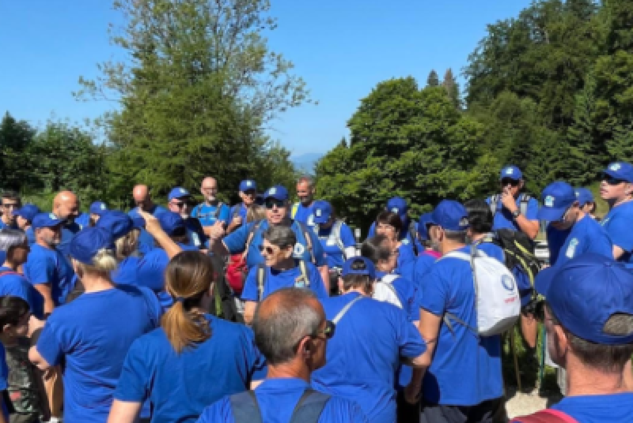 Immagine di repertorio riguardante una delle precedentri edizioni della "Staffetta Blu per l'Autismo"