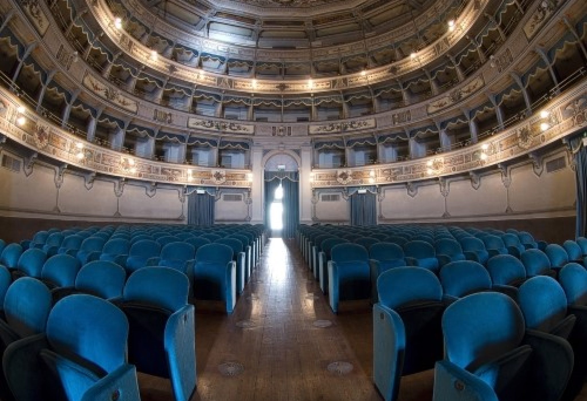 Al Teatro La Nuova Fenice di Osimo (Ancona) il 24 e il 25 maggio debutterà l'opera "Una missione per due"