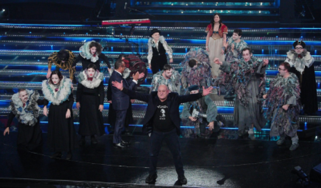 Il Teatro Patologico sul palco del Festival di Sanremo (Photo-by-Marco-AlpozziLaPresse)