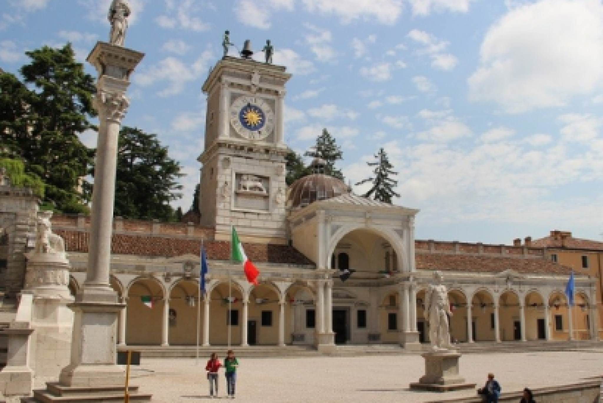 Piazza della Libertà a Udine